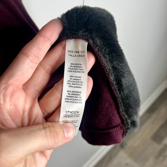 Chico's Delphine Faux-Fur Trim Ruana Hooded Poncho Burgundy Holiday Festive OS - Picture 4 of 5